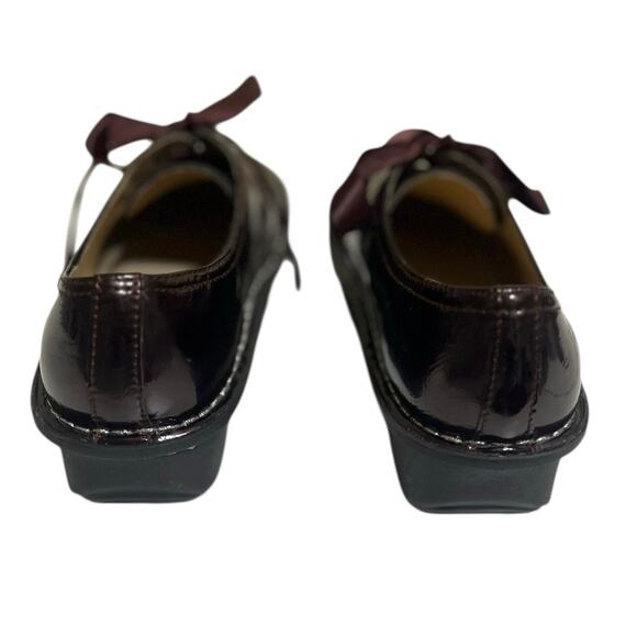 Allegria Burgundy Mary Jane Shoes – Size 38/7.5 (Ribbon Laces) EUC - Picture 3 of 6